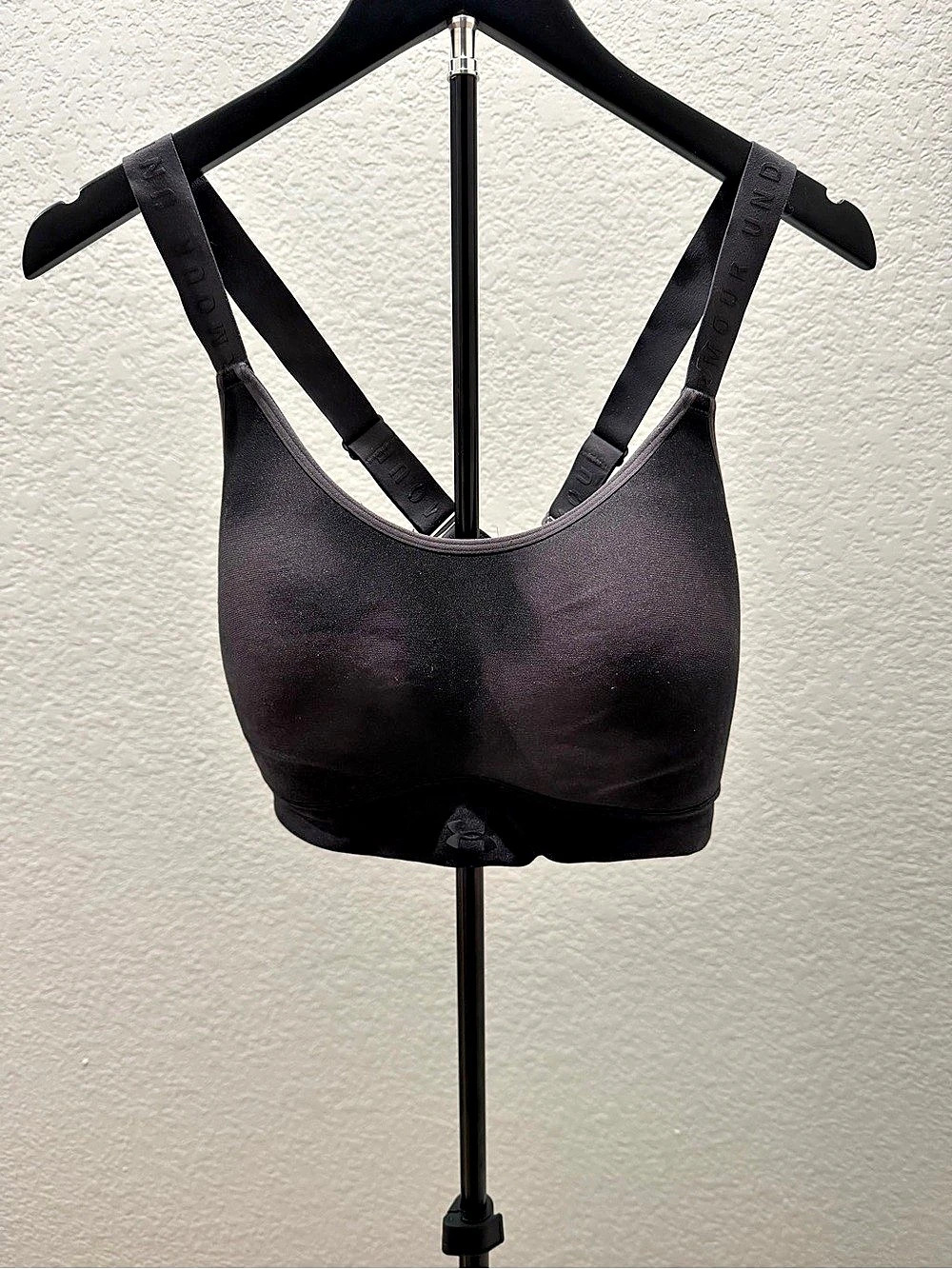 Under Armour Black Sports Bra Size XL
